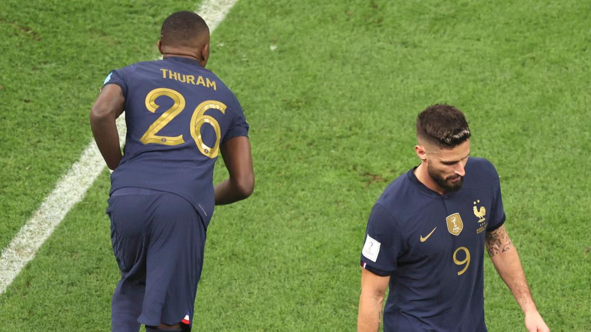 Quipe De France Olivier Giroud R Pond Marcus Thuram