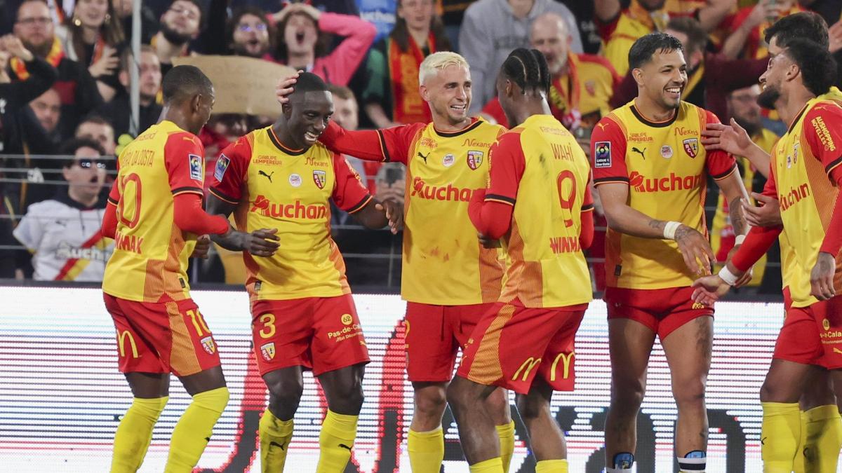 Lens Cest Pratiquement Boucl Pour Mbala Nzola