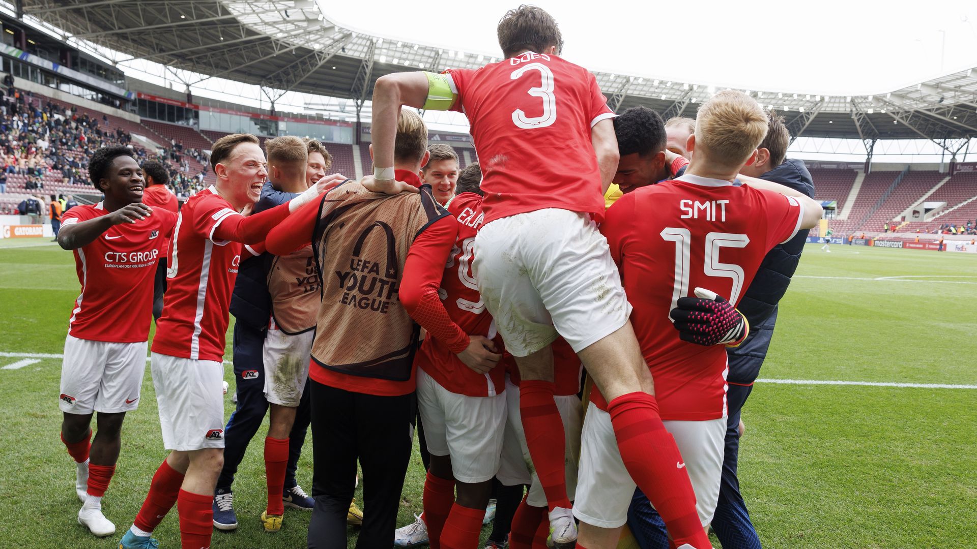 Final da UEFA Youth League: AZ Alkmaar 5-0 Hajduk Split, UEFA Youth League