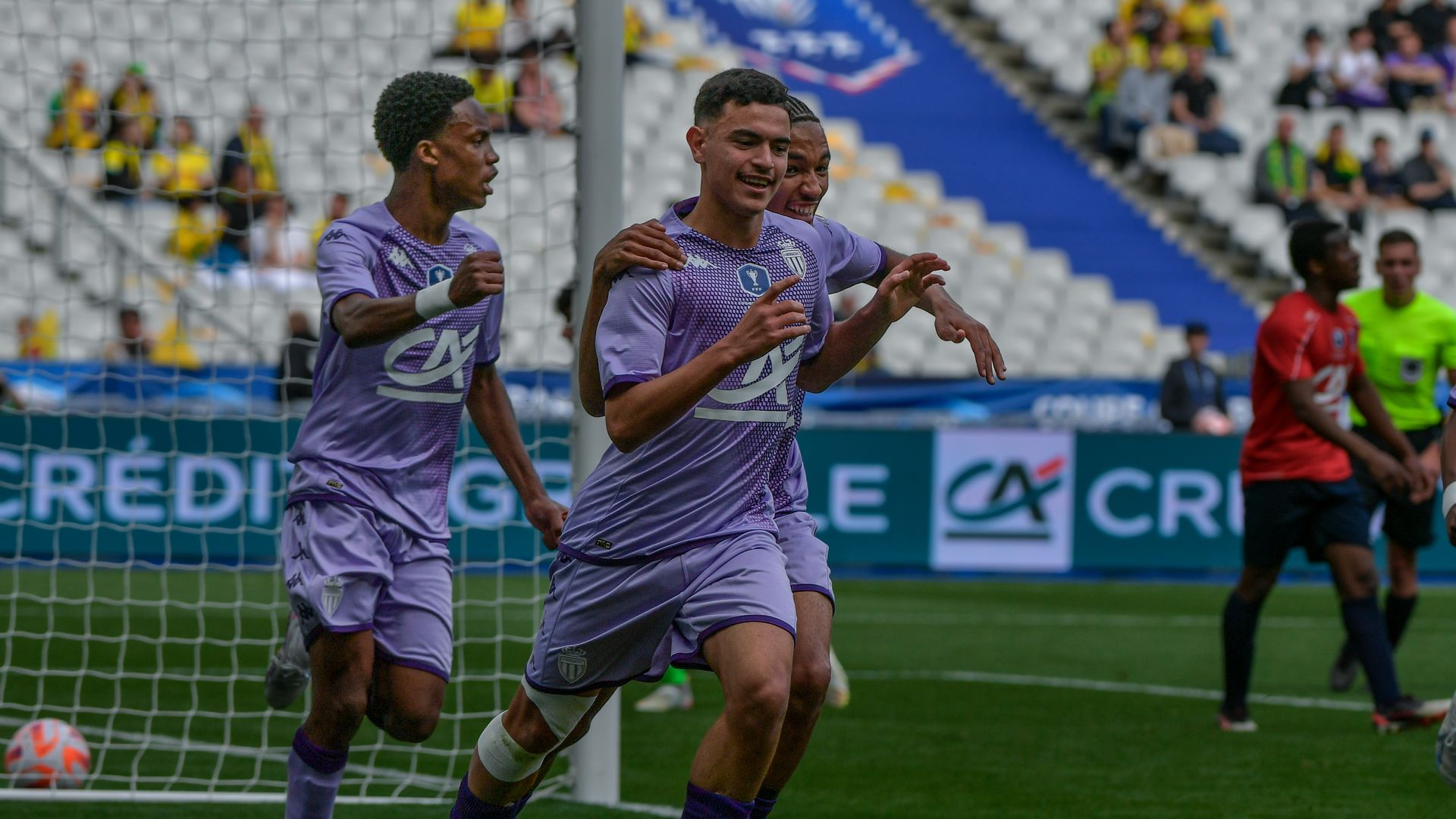 Football - Coupe de France (8e tour). Epinal crucifié par le FC Metz