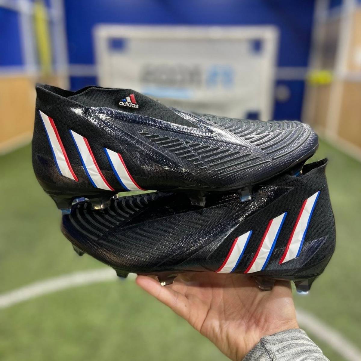 Adidas predator hot sale noir