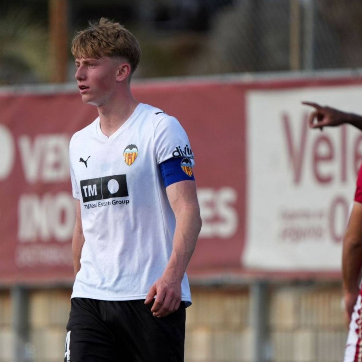 Qui est Hugo Fernandez, le phénomène franco-espagnol suivi en Angleterre et par le PSG