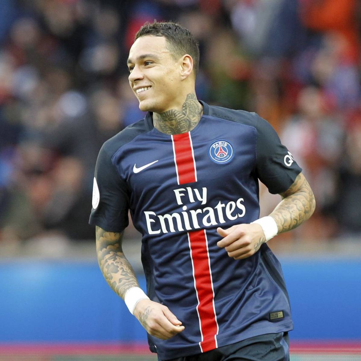 Photo : Gregory van der Wiel et ses coéquipiers du PSG fêtent le titre de  champion de France - photo publiée sur le compte Instagram du joueur de  foot le 16 mai 2015 - Purepeople