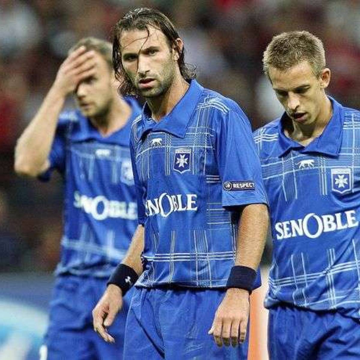 Maillot De Football AJ Auxerre - Porté Par Le Joueur HENGBART (n°2) - Taille XL - Adidas - Superbe état