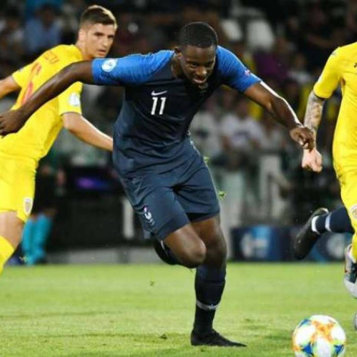 Euro Espoirs La France Se Contente D Un Nul Contre La Roumanie Et Affrontera L Espagne En Demies