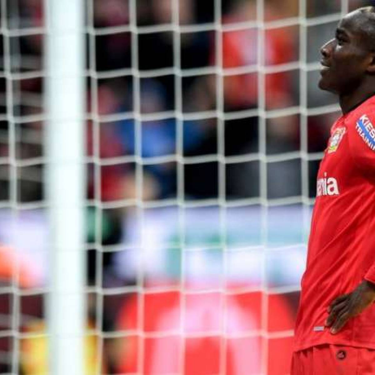 Bayer Leverkusen Le Debut D Annee 2020 En Fanfare De Moussa Diaby