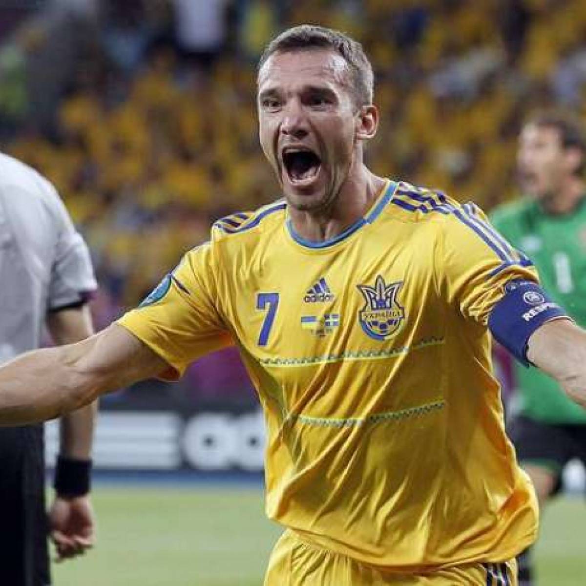 Euro 2012 : un Shevchenko de gala offre la victoire à l'Ukraine devant la Suède !