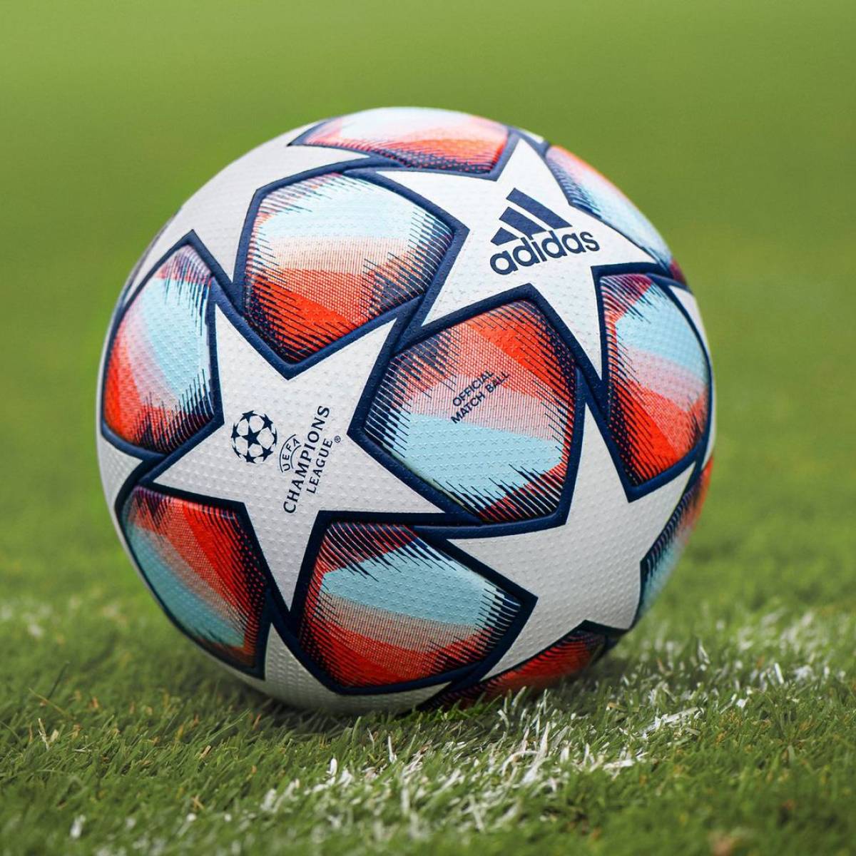 Adidas Devoile Le Nouveau Ballon De La Ligue Des Champions