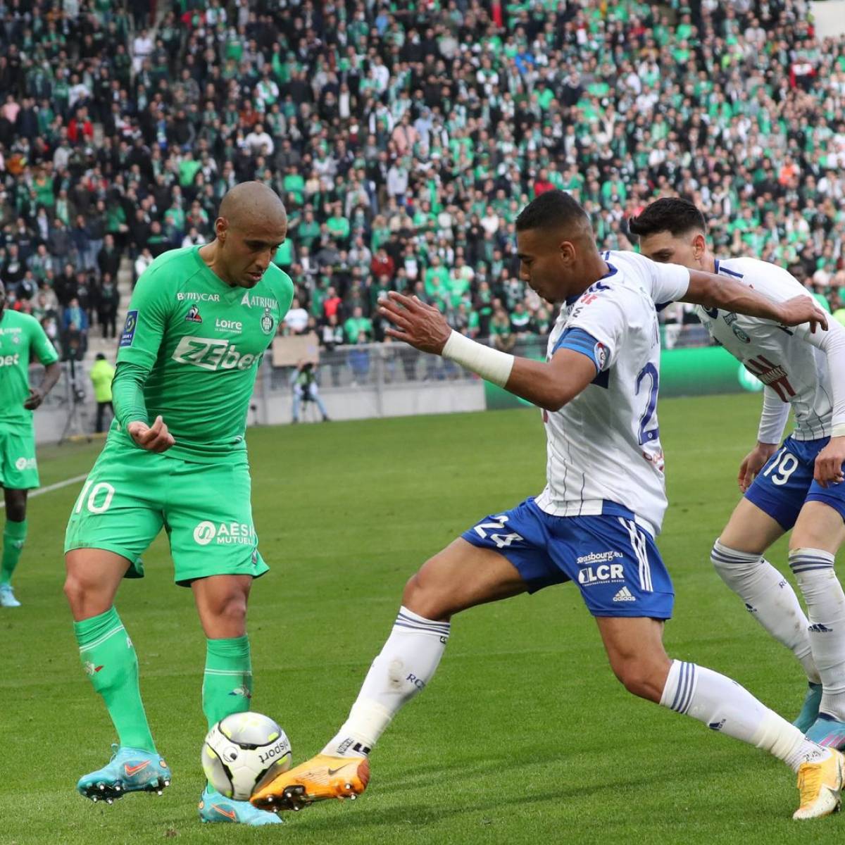 Ligue 1 : l'AS Saint-Etienne s'impose sur Strasbourg (2-0)