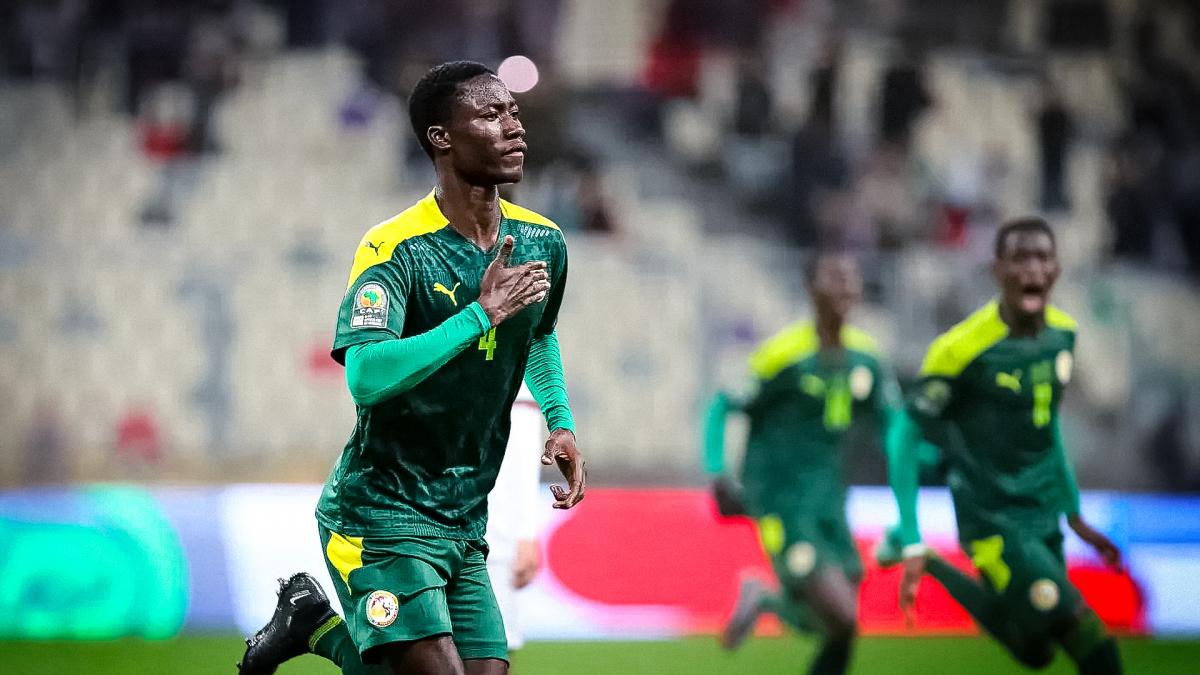 Saint-Etienne tente le gros coup Fallou Diouf