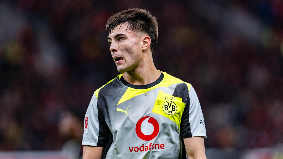 Aaron Anselmino quitte Dortmund et revient à Chelsea