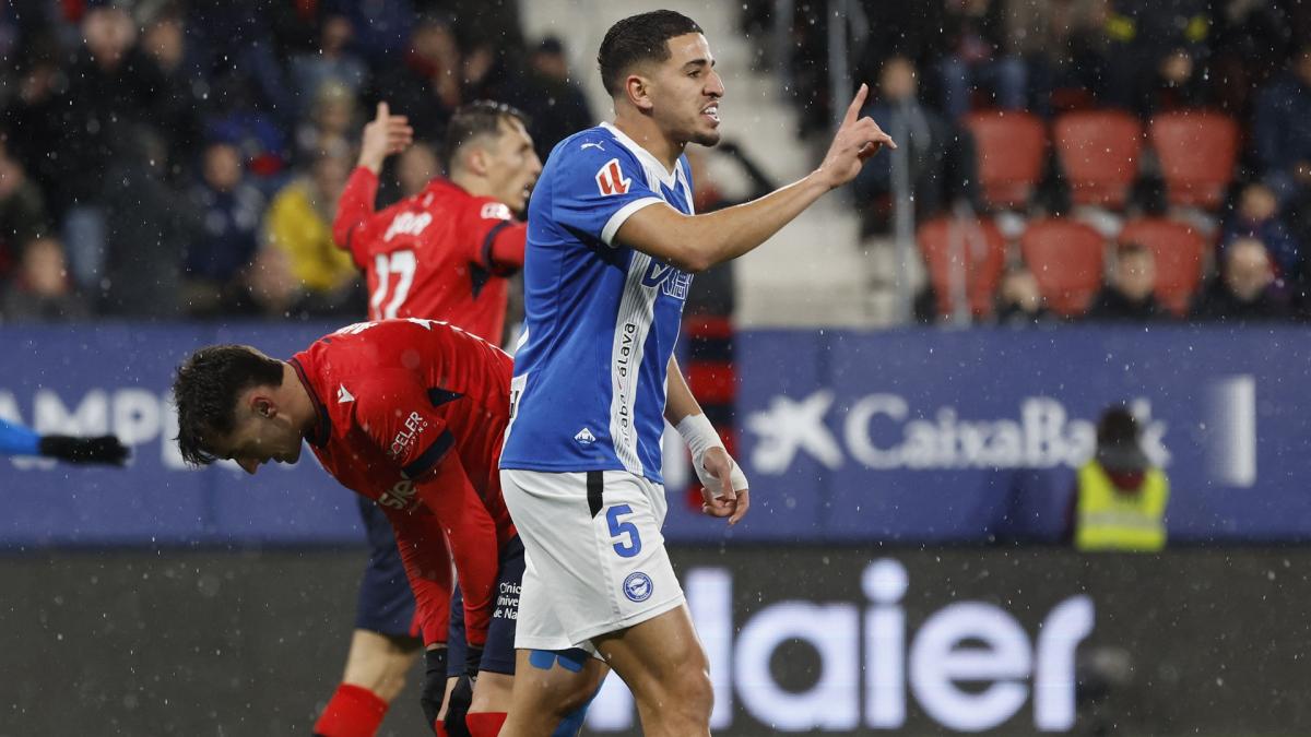 Getafe: Abqars lunar defense after pinching Sorloths penis