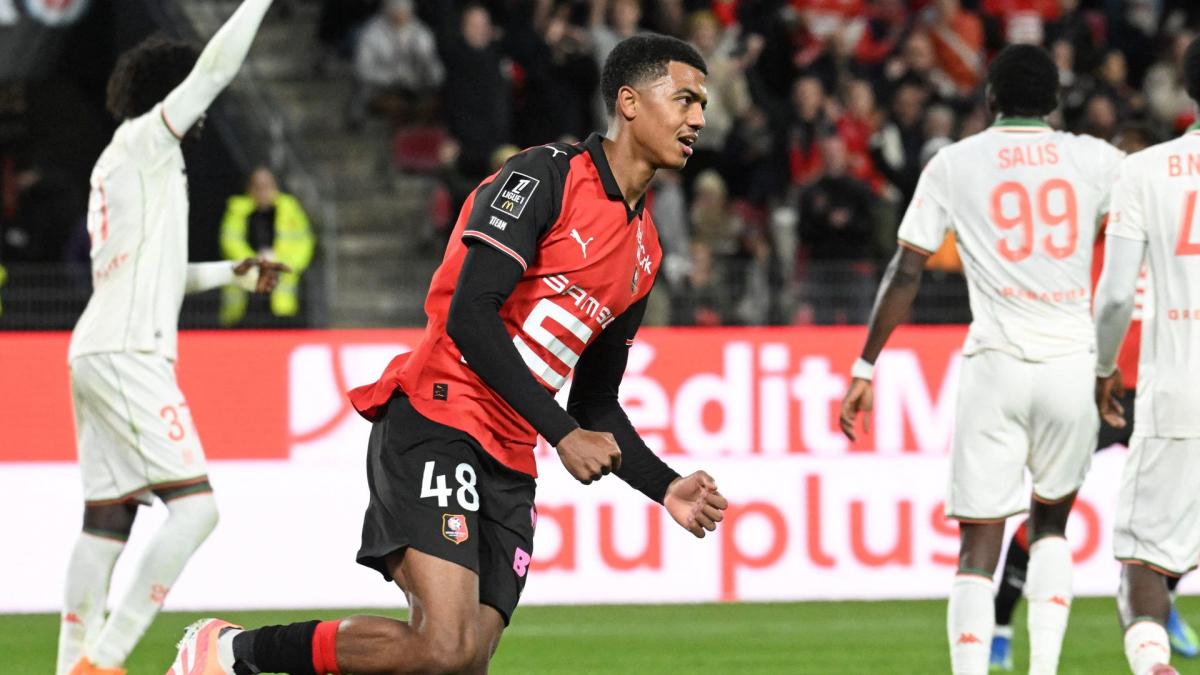 Η Μπορούσια Ντόρτμουντ είναι σε επιφυλακή για δύο πετράδια της Ligue 1