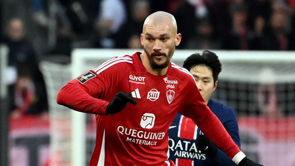 Le Paris FC se lance à l’assaut de Ludovic Ajorque