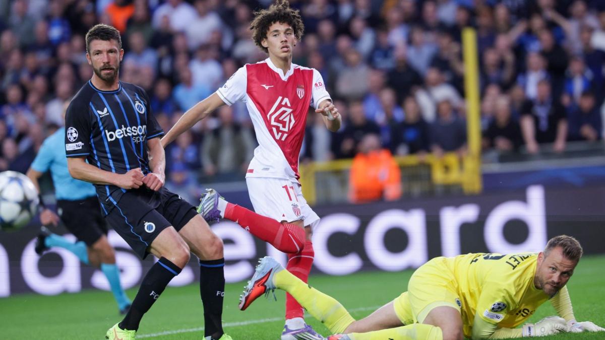 Monaco : Christophe Dugarry dézingue Adi Hütter