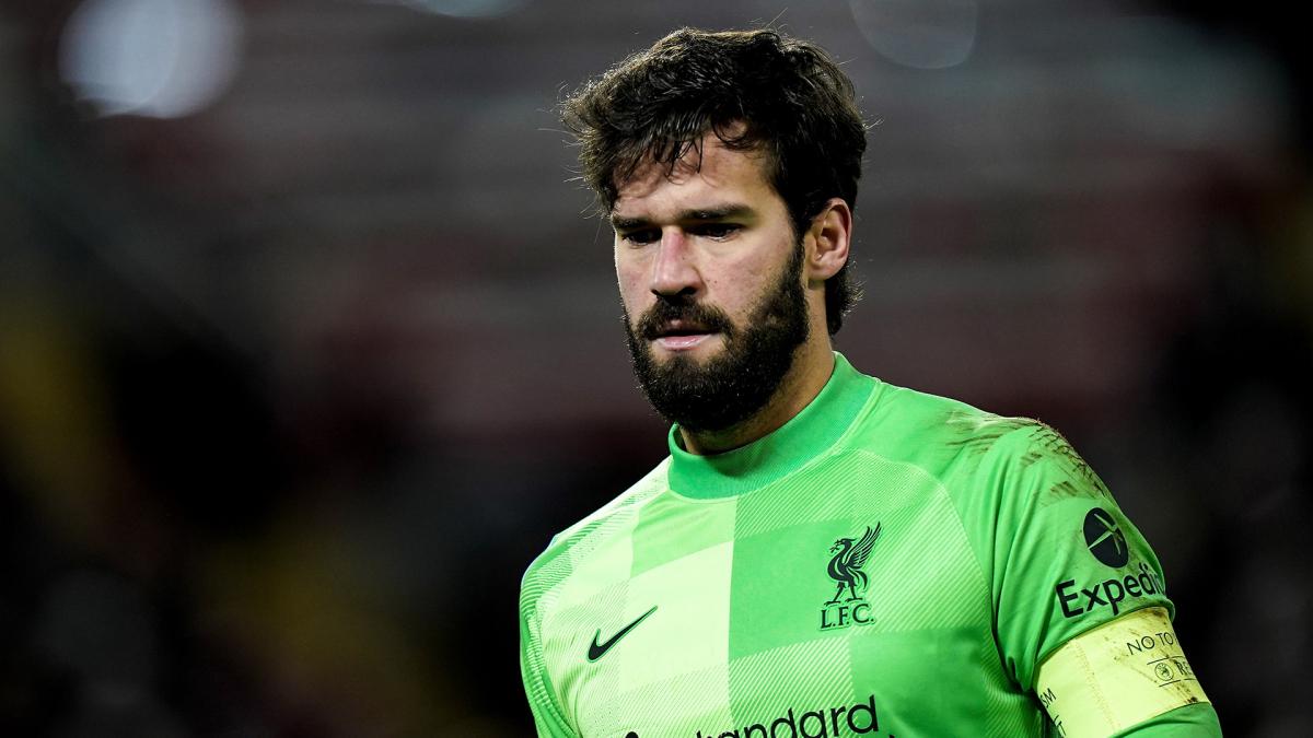 Liverpool : Slot donne des nouvelles d’Alisson et Ekitike