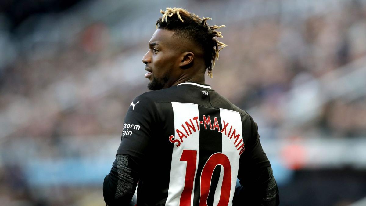 Allan Saint-Maximin et le bandeau de la discorde - Angleterre