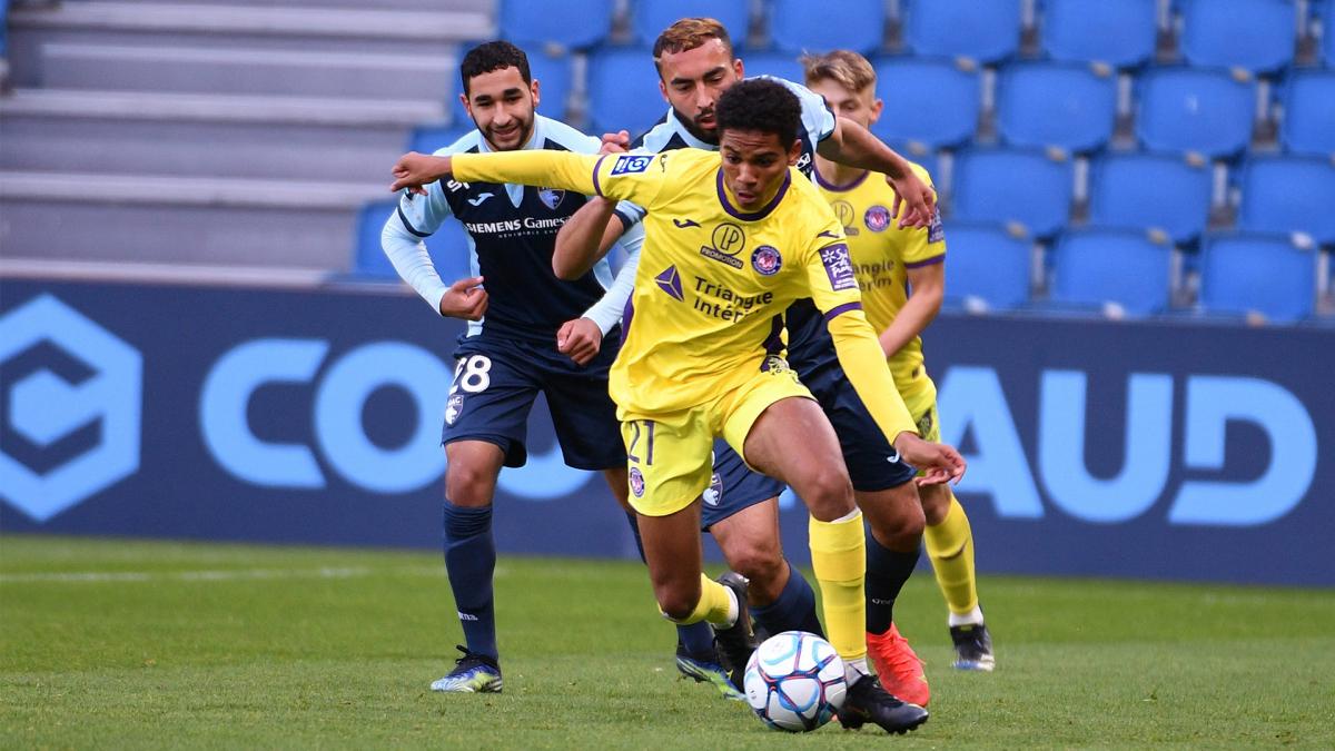 Toulouse Amine Adli tout proche du Bayer Leverkusen Toulouse Amine Adli tout proche du Bayer Leverkusen