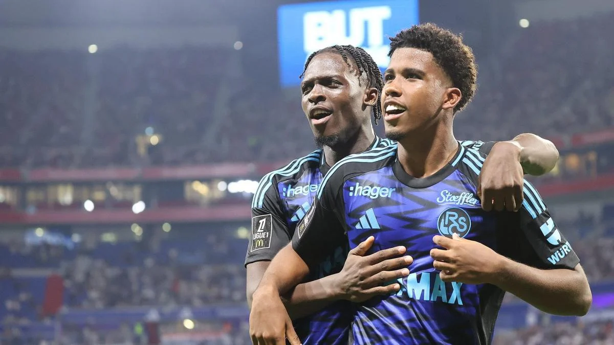 Ligue 1 : Montpellier coule face au Havre, Strasbourg triomphe à Reims, Rennes chute à Auxerre