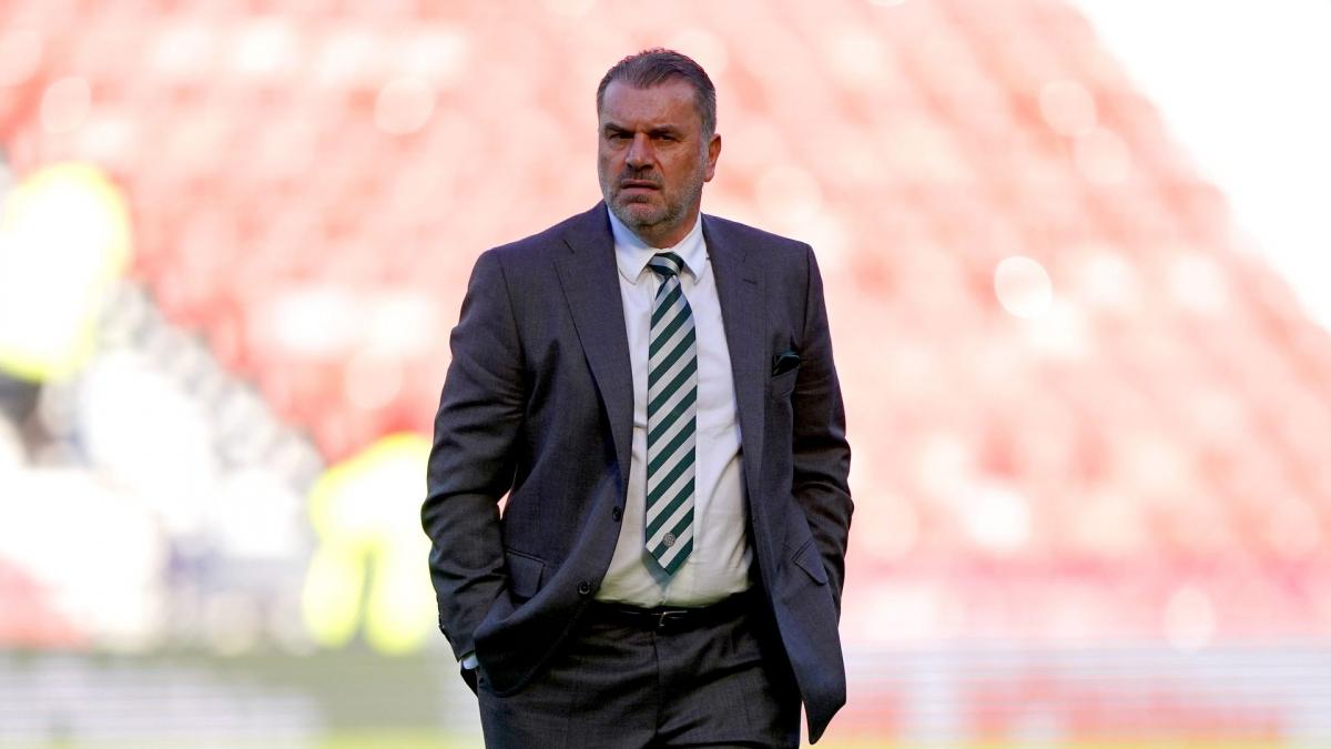 Bayer Leverkusen explore la piste Ange Postecoglou