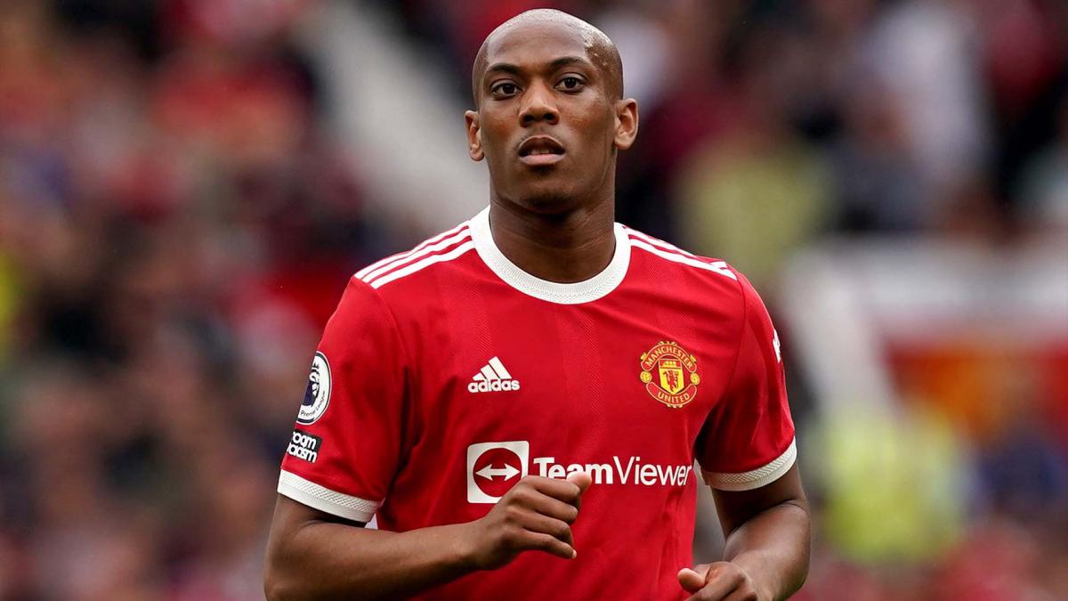 Sevilla FC returns to the charge for Anthony Martial