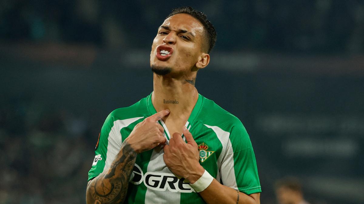 Antony au Betis : l'incident avec les supporters met tout en danger