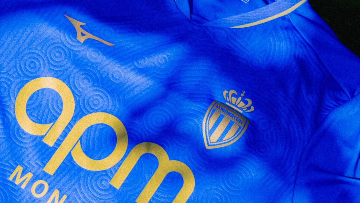 Monaco dévoile son audacieux maillot away 2025-26