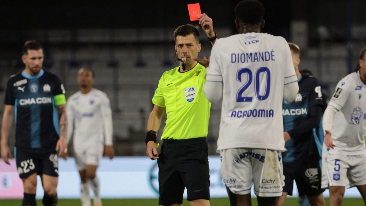 L’AJ Auxerre crie au scandale après sa défaite contre l’OM