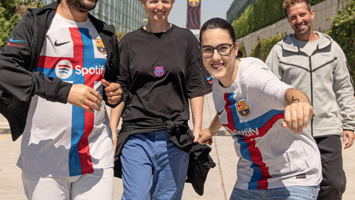 Le nouveau maillot third 2022-2023 du FC Barcelone
