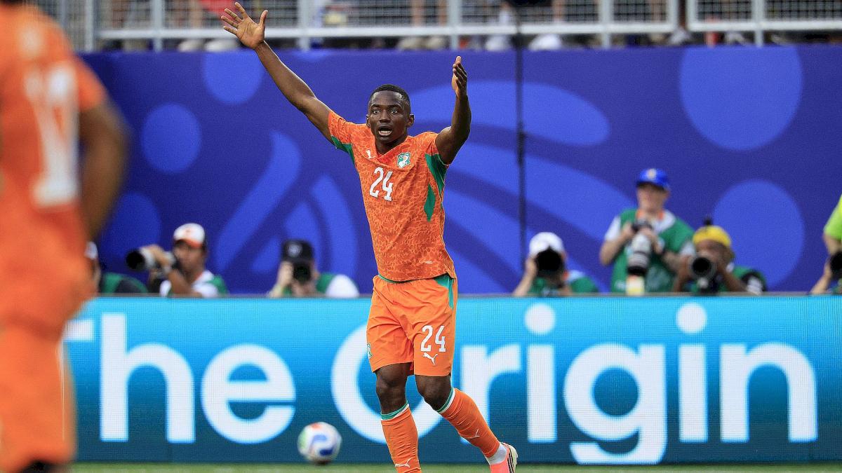 Newcastle s’offre Bazoumana Touré pour 50 M€