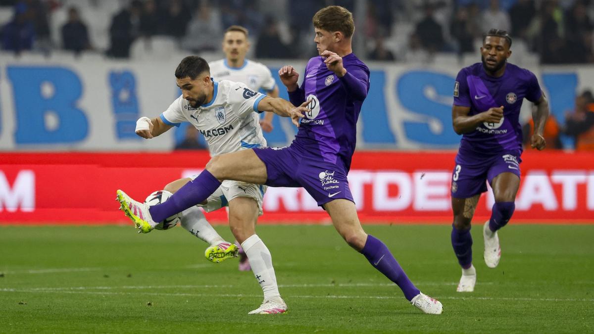 Toulouse : une offensive de Côme pour Cresswell
