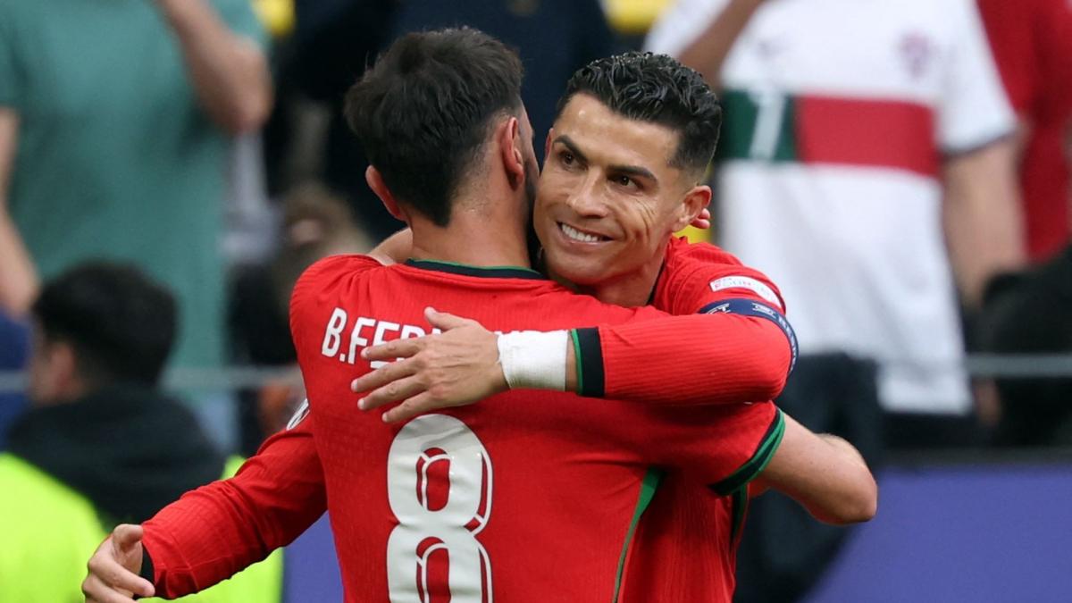 Portugal and CR7 tame Poland, and Spain painfully dominates Denmark