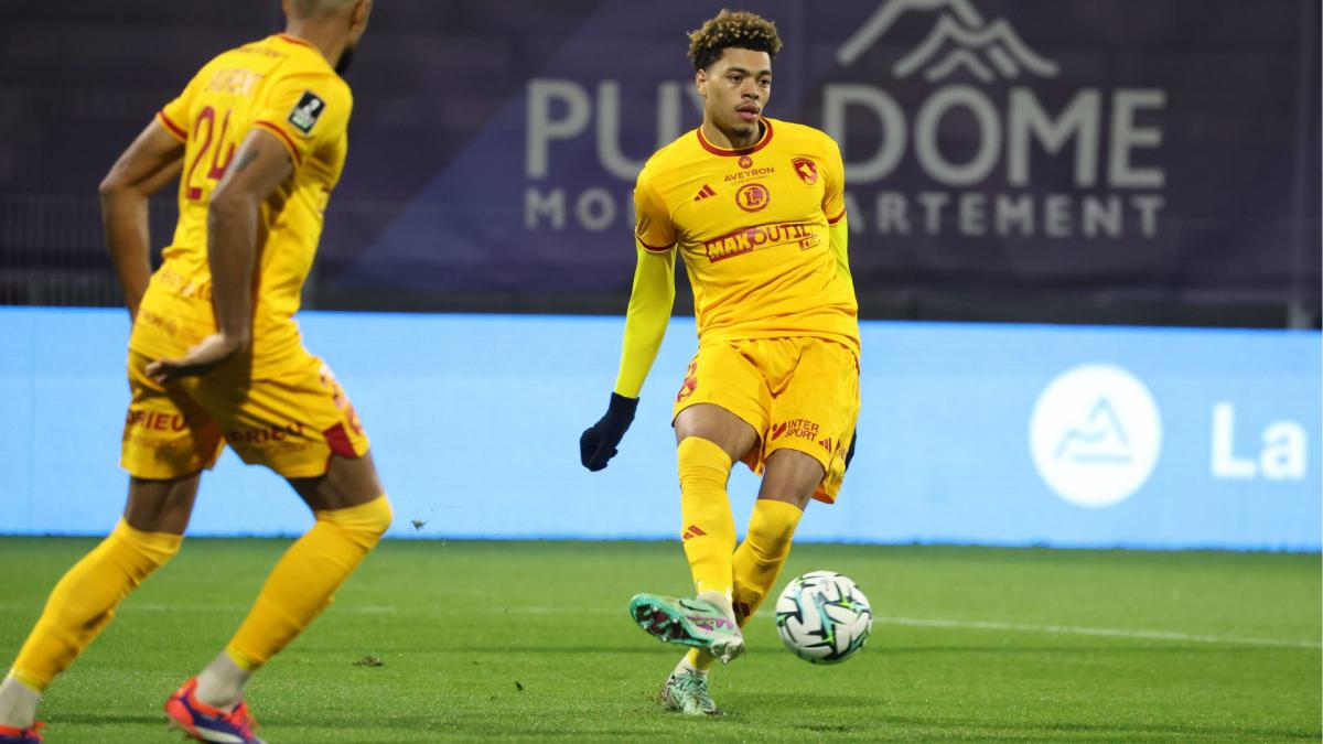 Noah Cadiou signe à Lorient