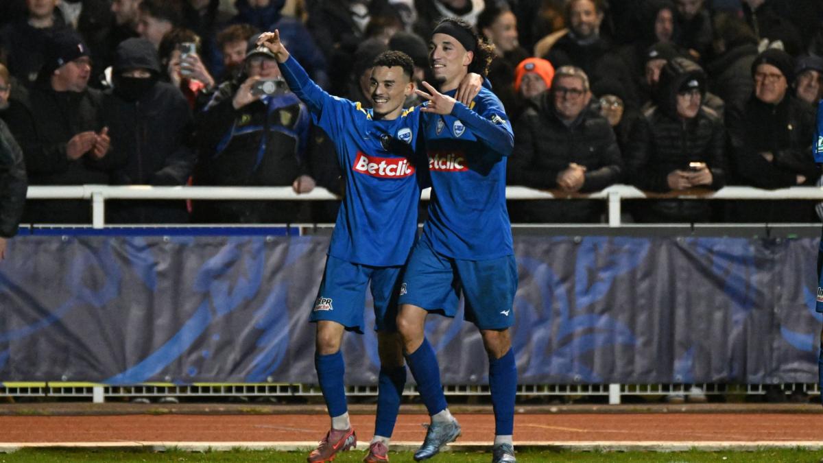 Coupe de France : Avranches est en feu après sa qualification historique face à Brest