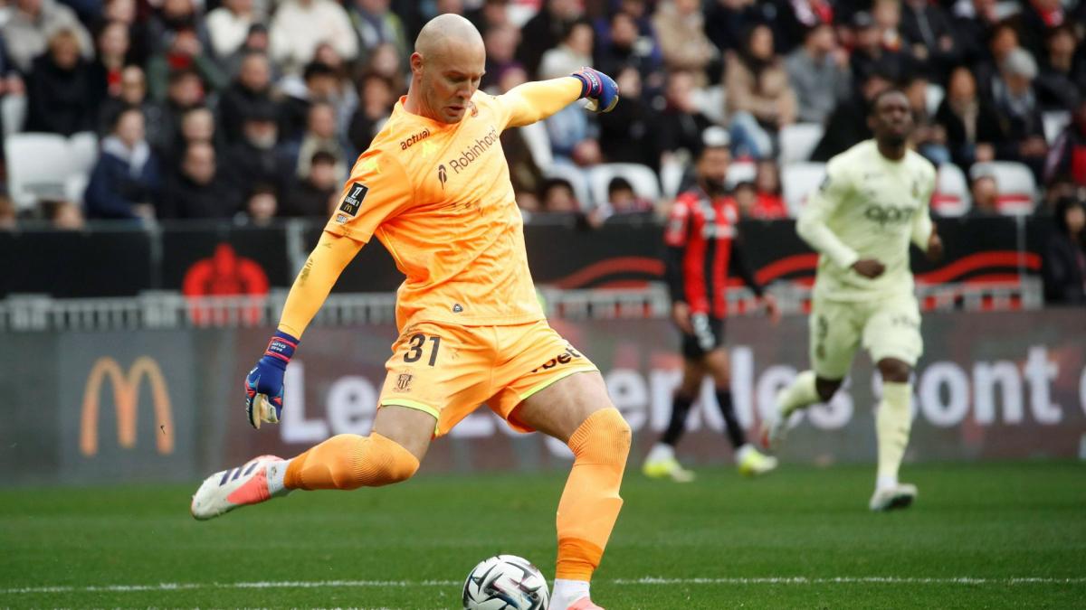 L’incroyable destin de Maxime Dupé, propulsé titulaire à 32 ans avec Nice 