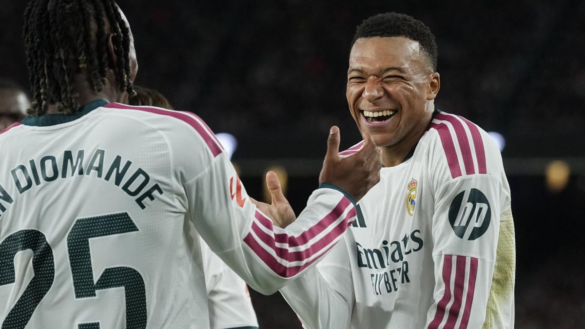 https://www.footmercato.net/a6291326888979619398-liga-kylian-mbappe-offre-le-clasico-au-real-madrid-face-au-barca