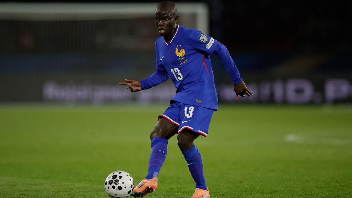  quipe De France L infatigable N Golo Kant A Encore Impressionn Les 