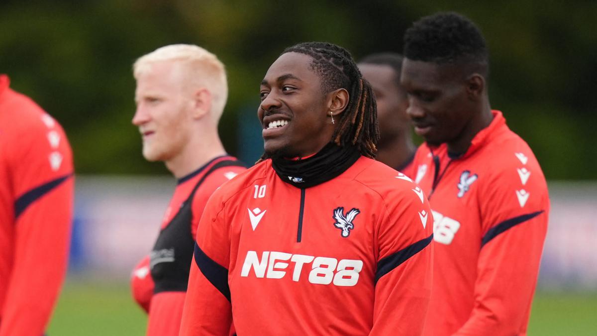 L’entraîneur de Crystal Palace scelle l’avenir d’Eze 