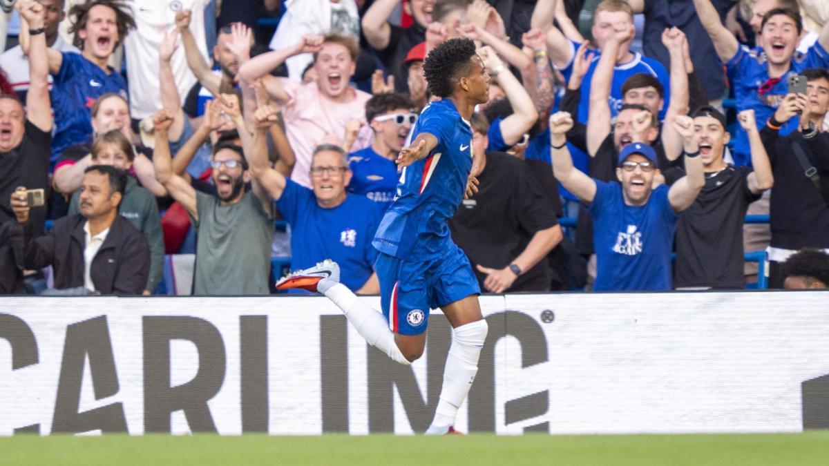 Estevao revient sur ses débuts fracassants avec Chelsea