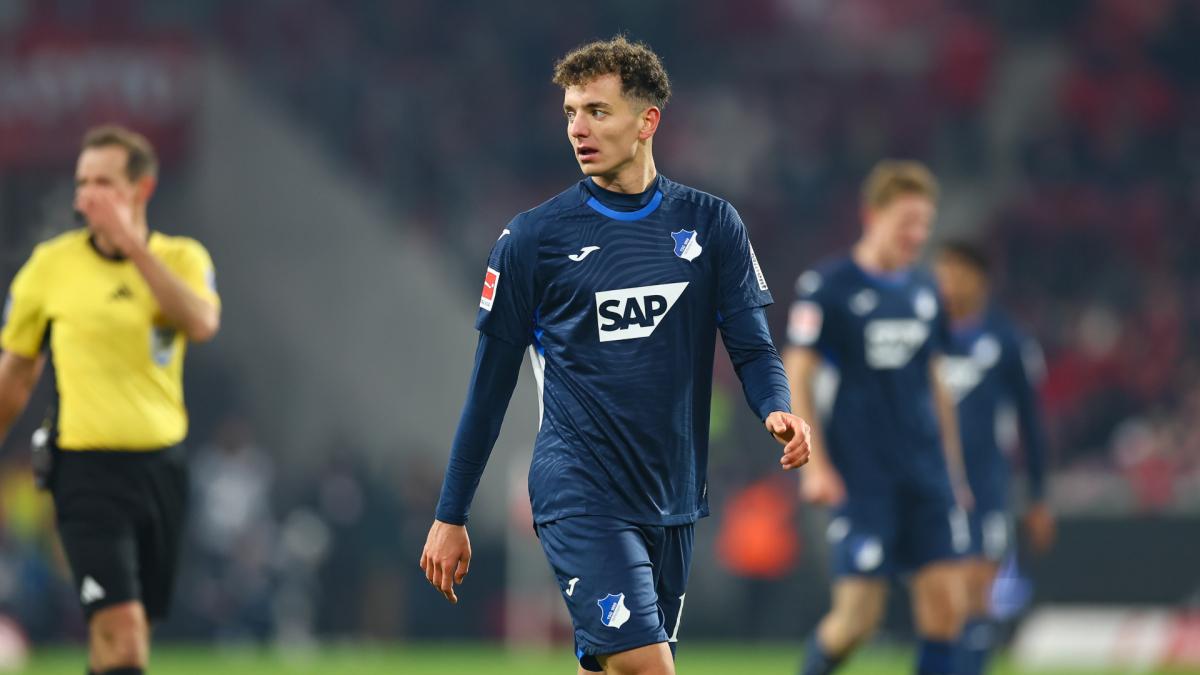 Barça : Fisnik Asllani, la cible prioritaire du mercato catalan