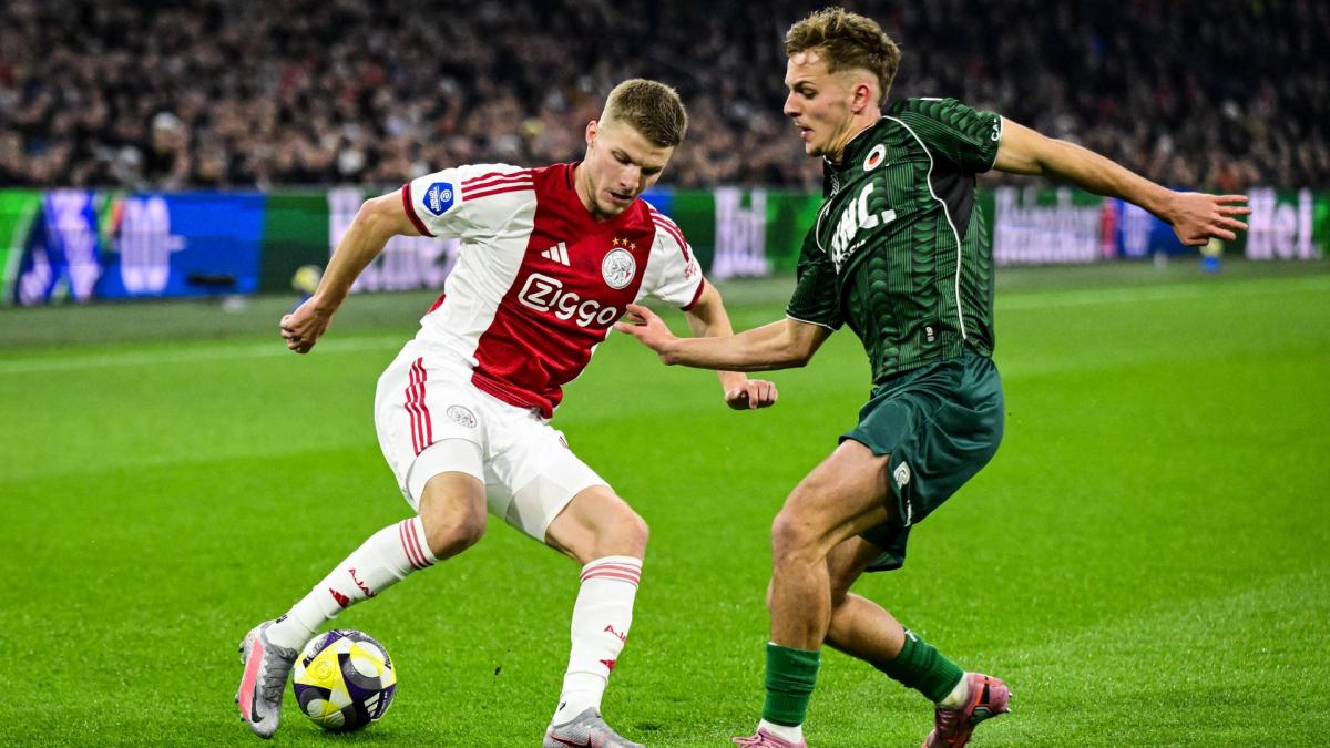 Le Paris FC cible Anton Gaaei