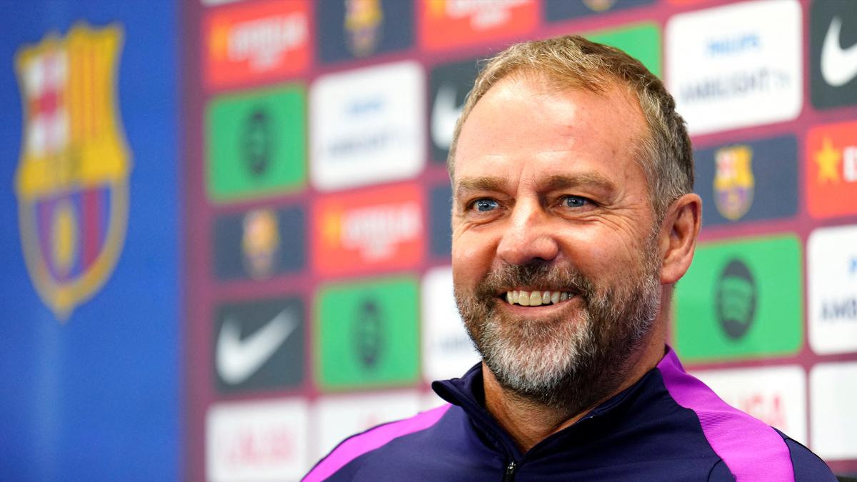 FC Barcelone : Hansi Flick annonce la couleur pour Kylian Mbappé