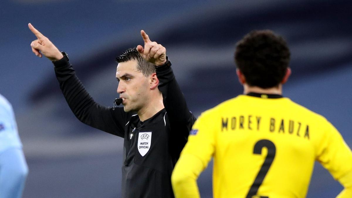 Dortmund Manchester City Referee : Genuinely Appalling Fans Furious