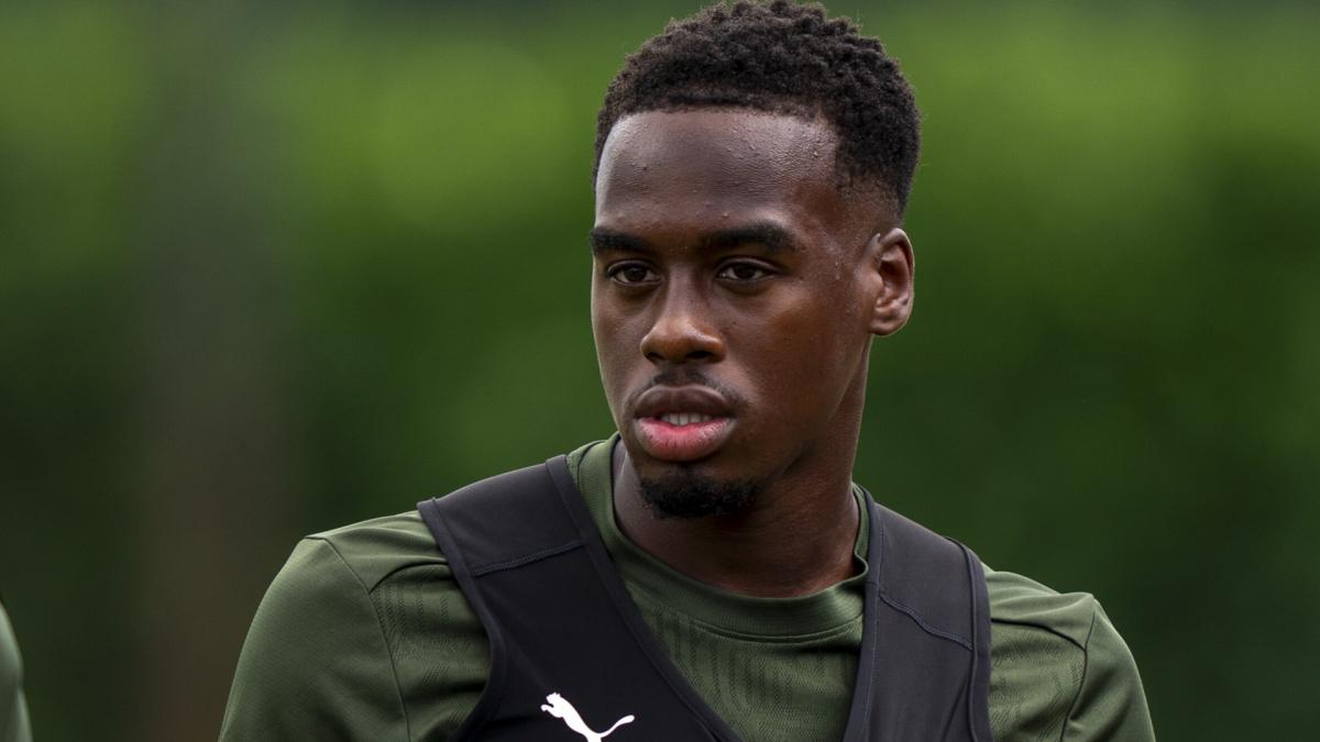 Dortmund confirme le départ imminent vers Chelsea de Jamie Gittens