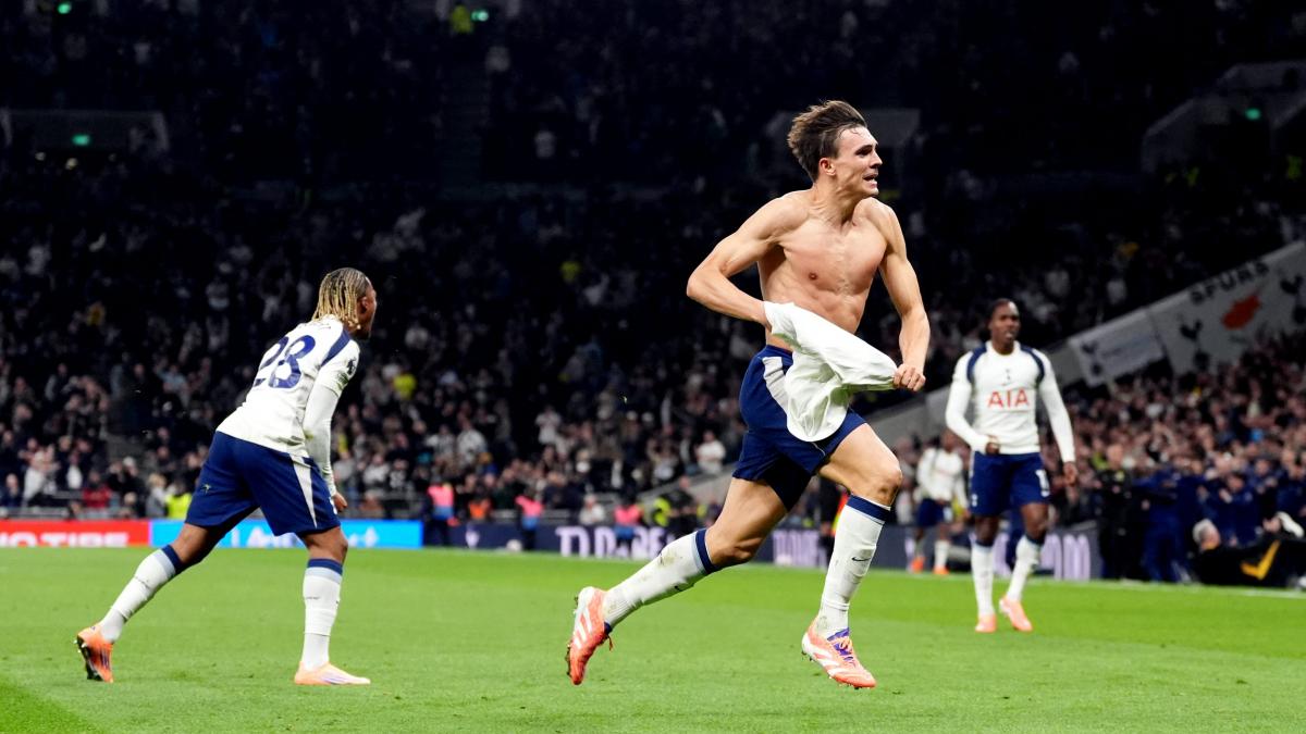 Tottenham : le ciseau acrobatique somptueux de João Palhinha