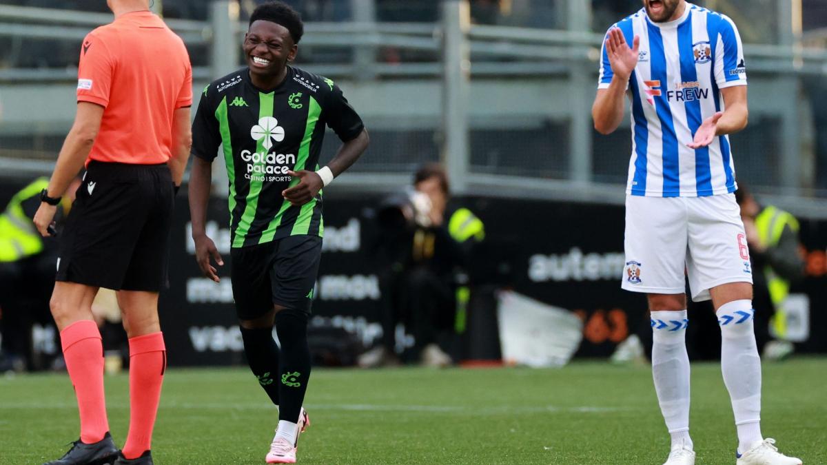 Kazeem Olaigbe file en Turquie