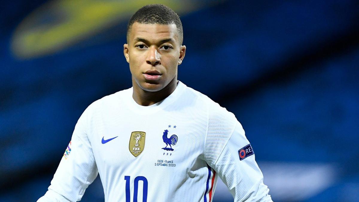 captain Kylian Mbappé issues a first warning to the Blues!