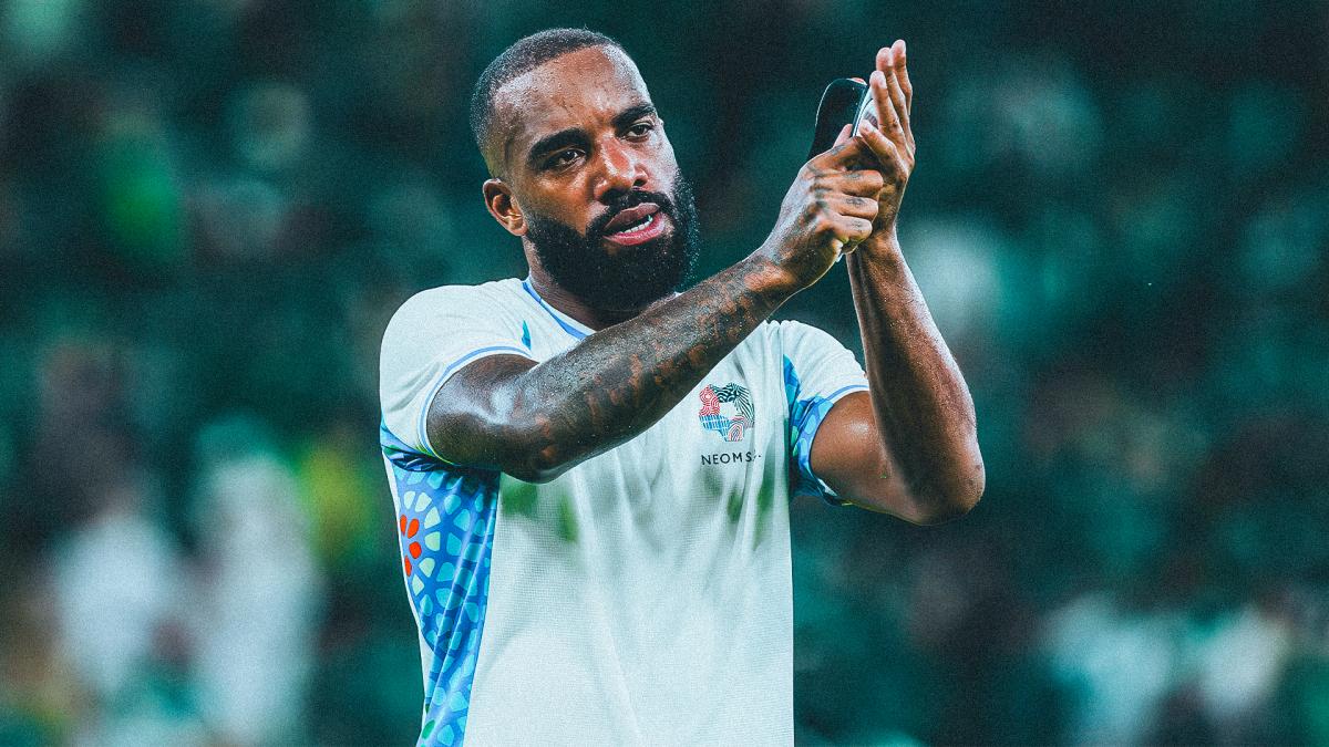 Neom : les premiers pas fous d’Alexandre Lacazette