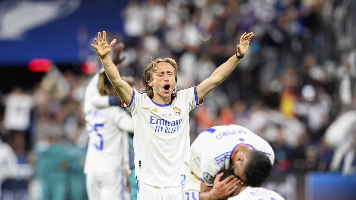 Luka Modrić accueilli en héros à Milan pour sa présentation officielle