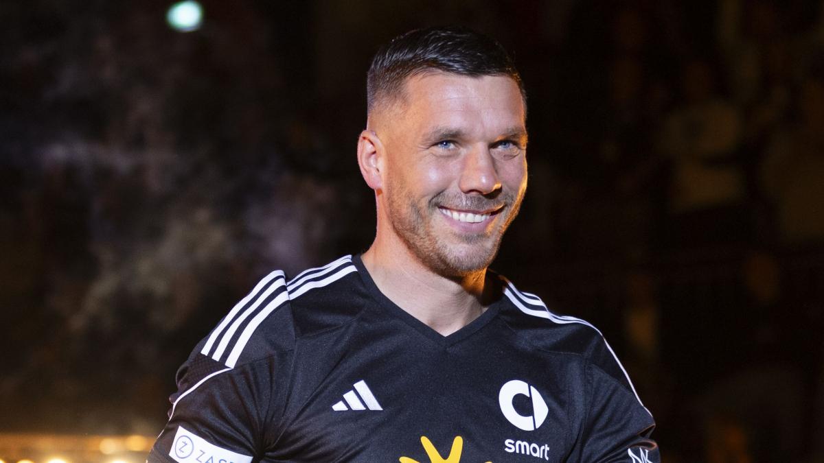 Une Enqu Te Ouverte Par La Police Allemande Contre Lukas Podolski